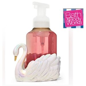 Bath Body Works Iridescent White Swan Foaming Hand Soap Holder